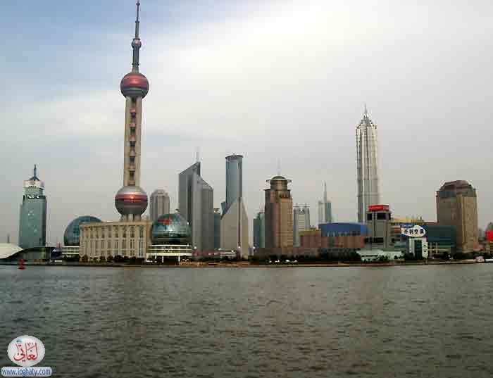 china--shanghai--bund-day